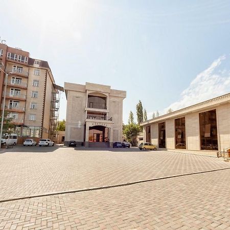 Classic Hotel Osch Exterior foto